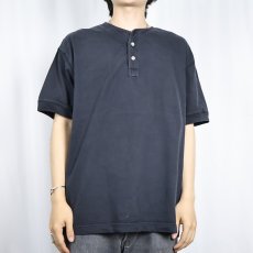 画像2: 90's GAP ヘンリーネックTシャツ BLACK M (2)