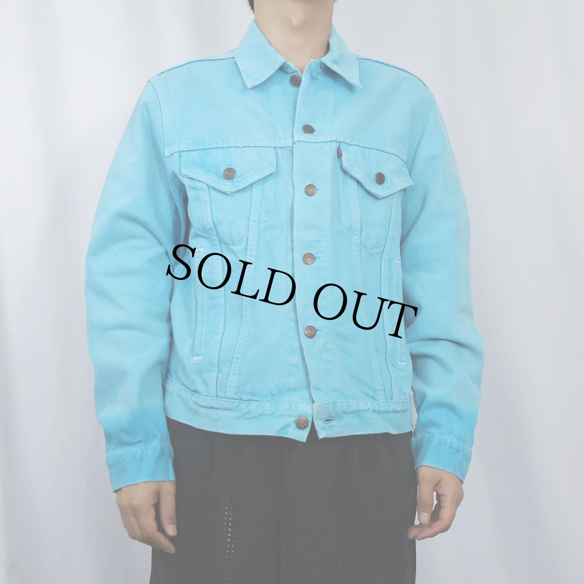 画像2: 90's Levi's 70506 USA製 後染めデニムジャケット L (2)