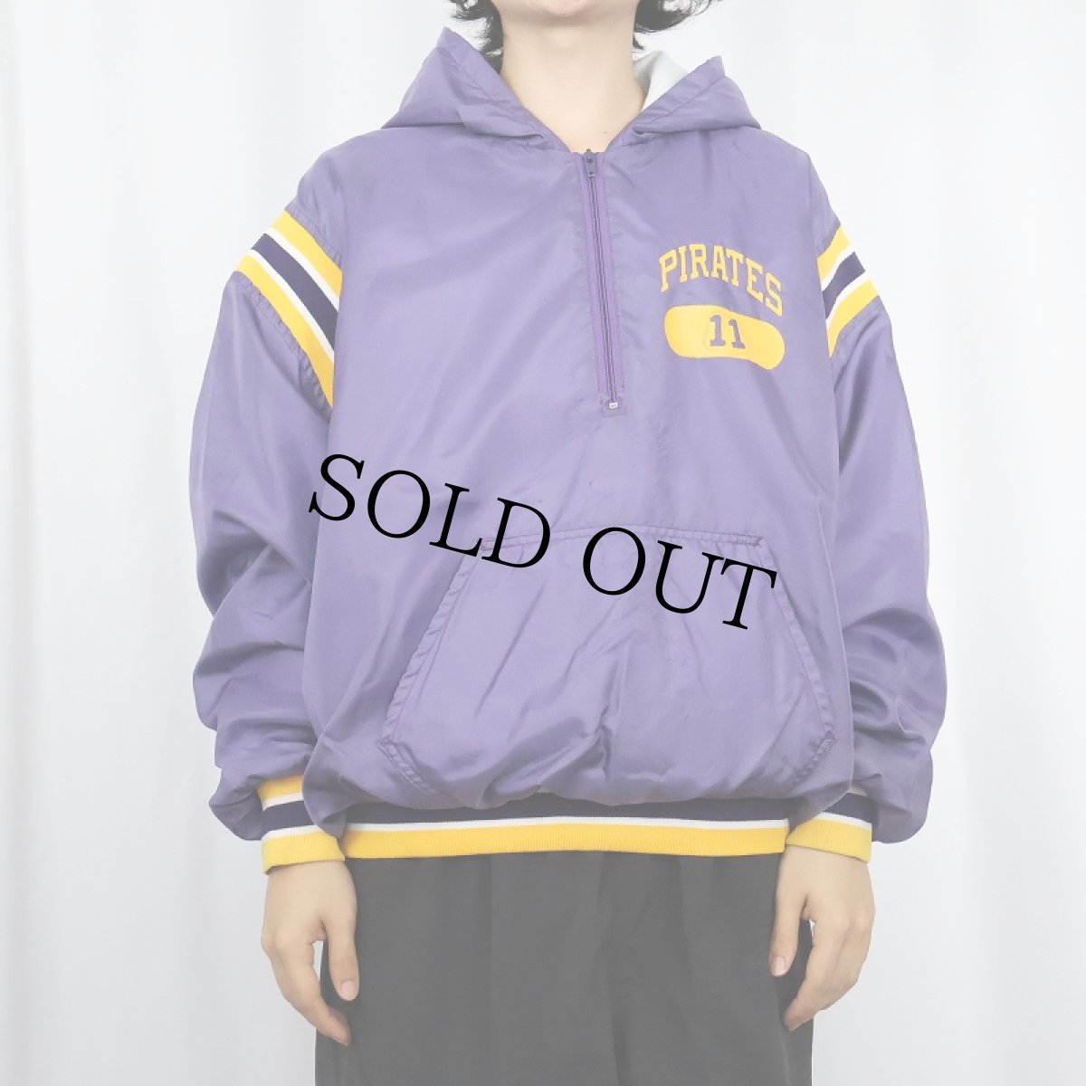 画像3: 80's Birdie USA製 "PIRATES" ハーフジップ ナイロンフーディー XL (3)