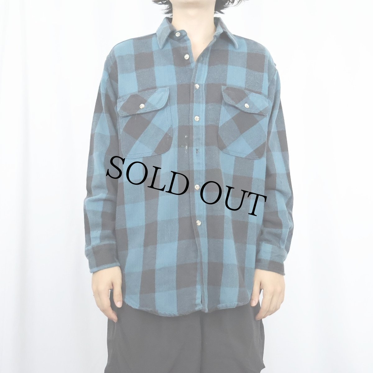 画像2: 90's OZARK TRAIL バッファローチェック柄 ヘビーネルシャツ (2)