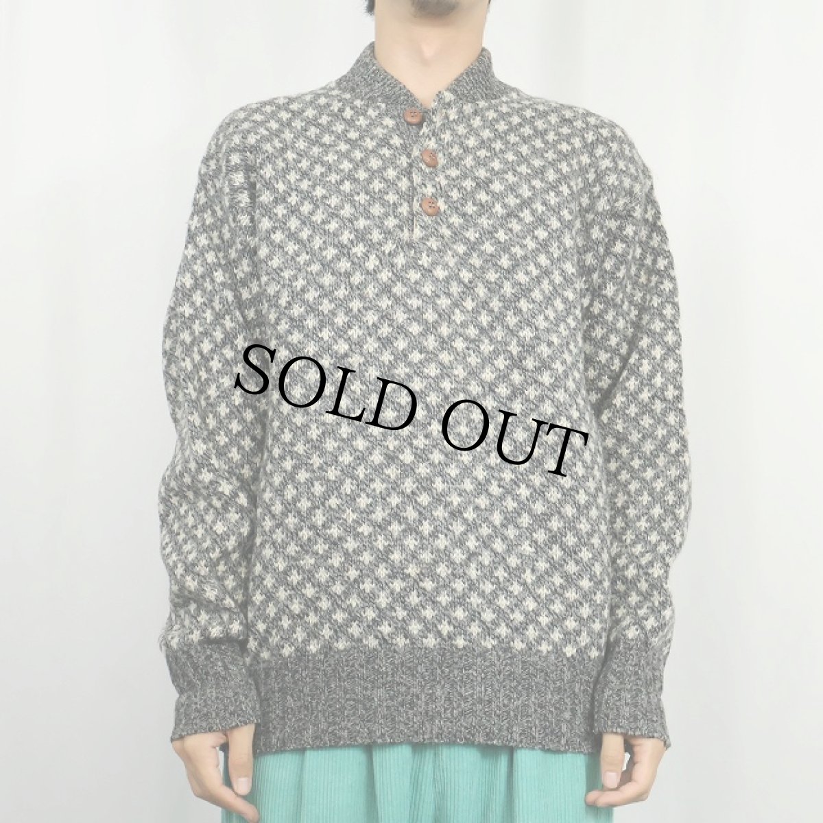 画像2: 80〜90's Eddie Bauer USA製 バーズアイ柄 ヘンリーネック ウールニットセーター M (2)