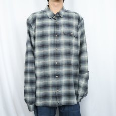 画像2: 2023AW Patagonia "ORGANIC COTTON" 猫目ボタン オンブレーチェック柄 ヘビーネルシャツ XXL (2)