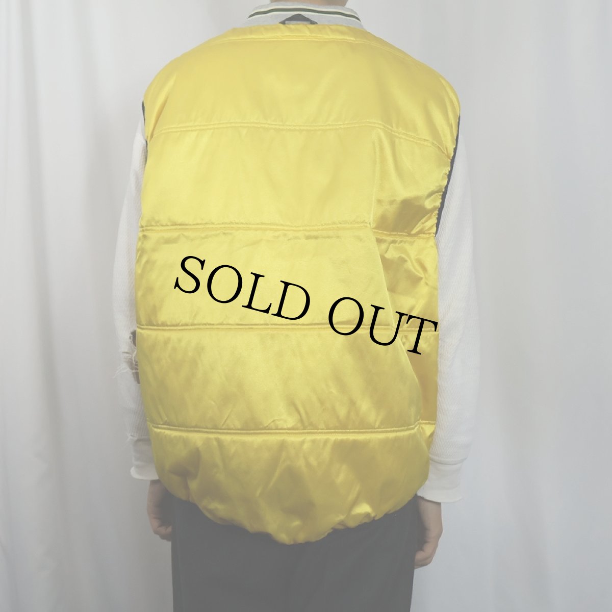 画像3: 90〜2000's NIKE ロゴ刺繍 ナイロンシャイニーベスト XL (3)