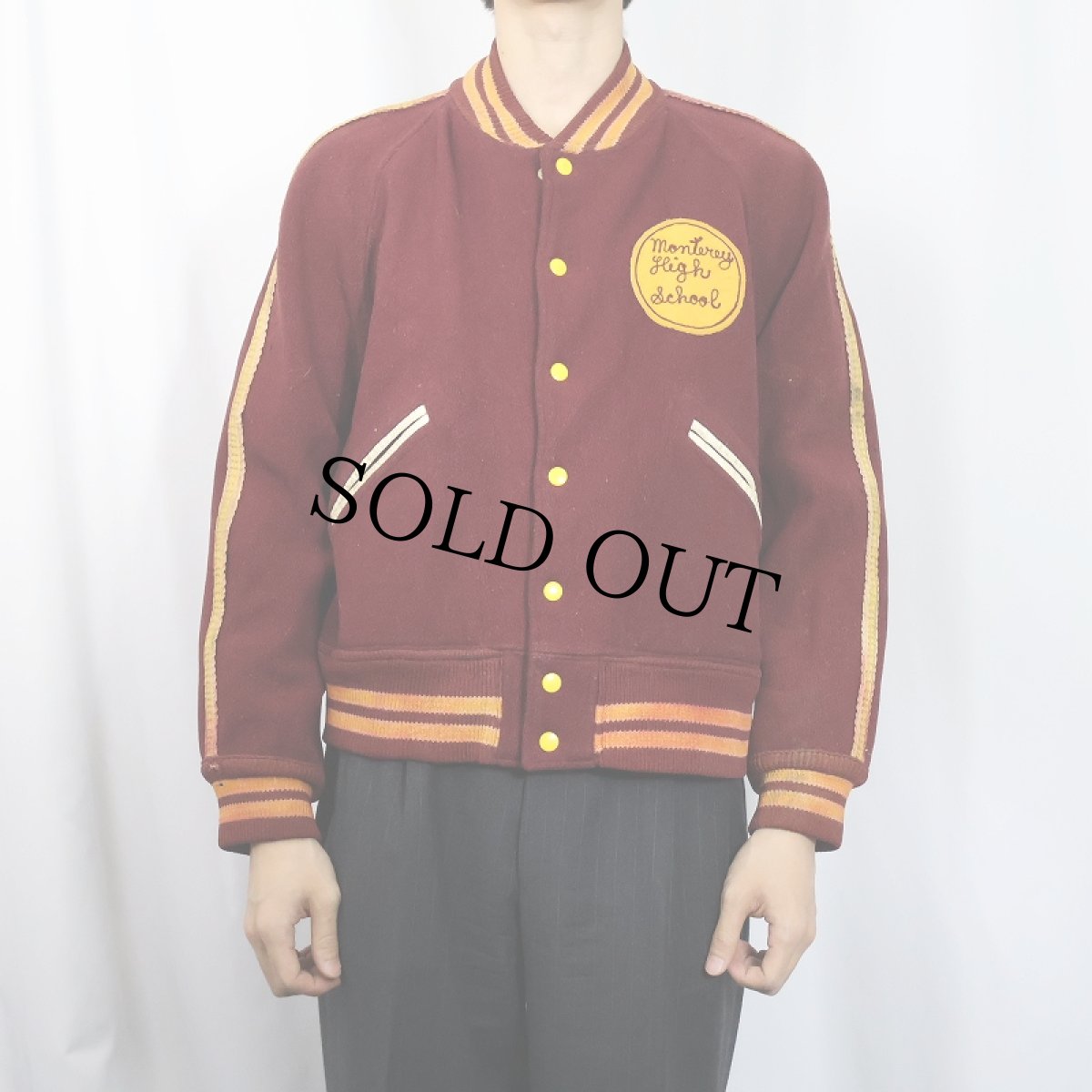 画像2: 60〜70's BUTWIN USA製 "Monterey High School" パッチ付き ウールスタジャン SIZE44 (2)