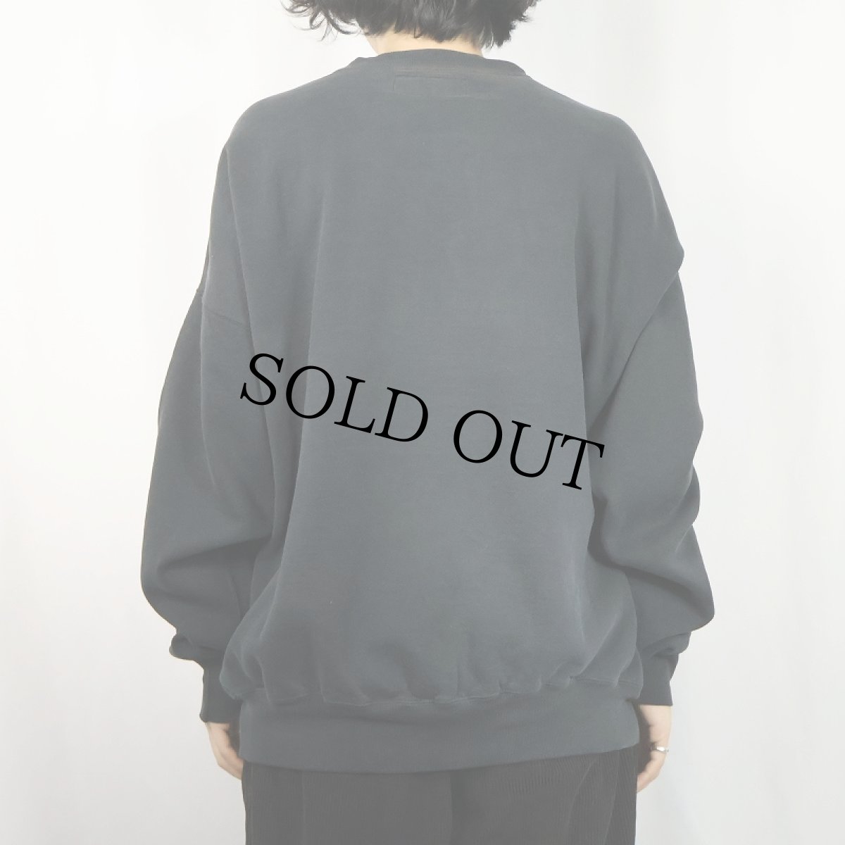 画像3: 90's RUSSELL ATHLETIC USA製 前V 無地スウェット BLACK XXXL (3)