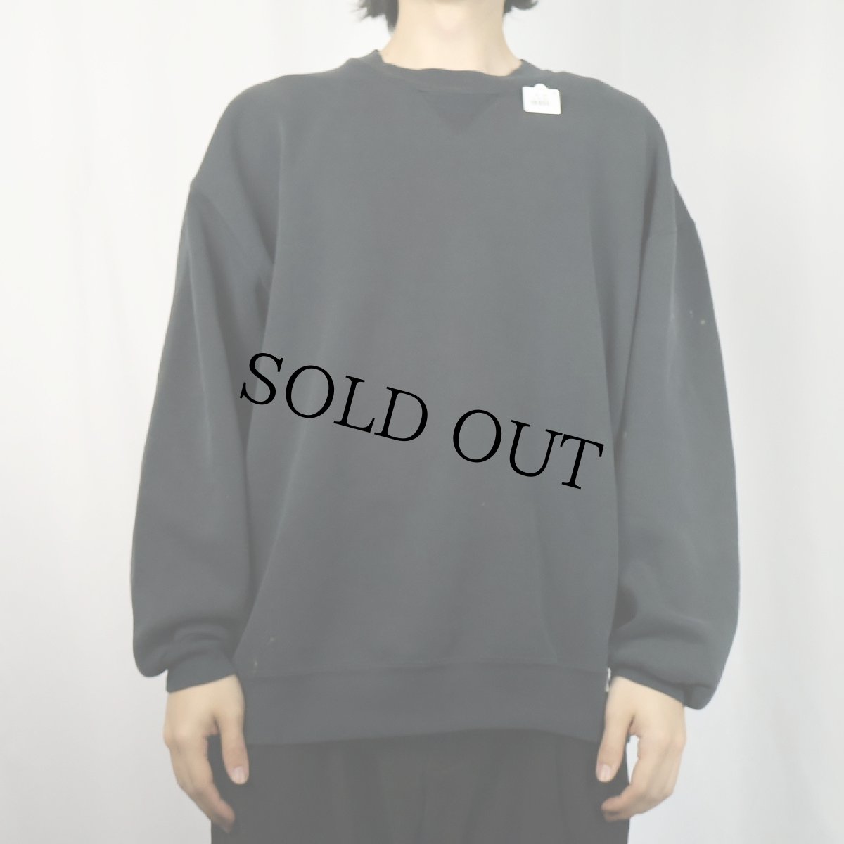 画像2: 90's RUSSELL ATHLETIC 前V 無地スウェット BLACK (2)