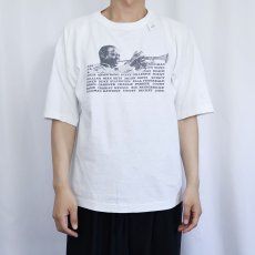 画像2: VINTAGE ジャズミュージシャン プリントTシャツ (2)