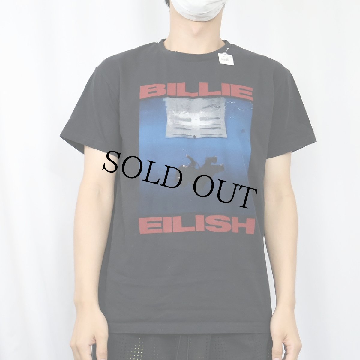 画像2: Billie Eilish ミュージシャンプリントTシャツ BLACK M (2)