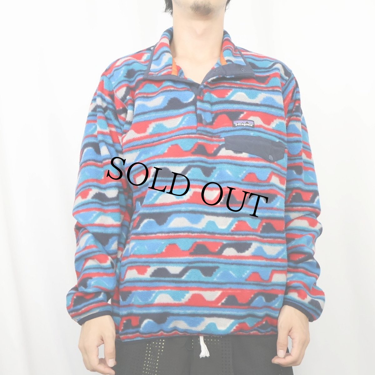 画像2: 2016AW patagonia 総柄 スナップT M (2)