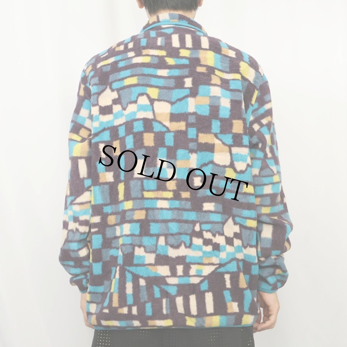 画像3: 2023AW patagonia 総柄 スナップT L (3)