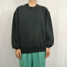 画像2: 90's RUSSELL ATHLETIC USA製 前V 無地スウェット BLACK L (2)