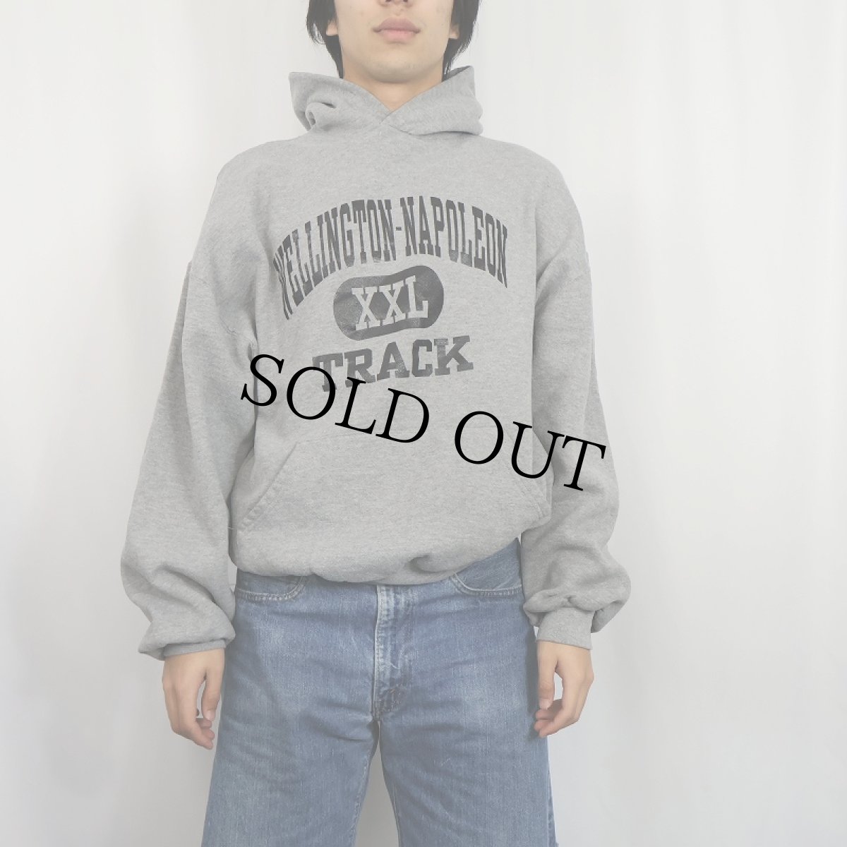 画像2: 90's RUSSELL ATHLETIC MEXICO製 ”WELLINGTON-NAPOLEON" プリントスウェットフーディー XL  (2)