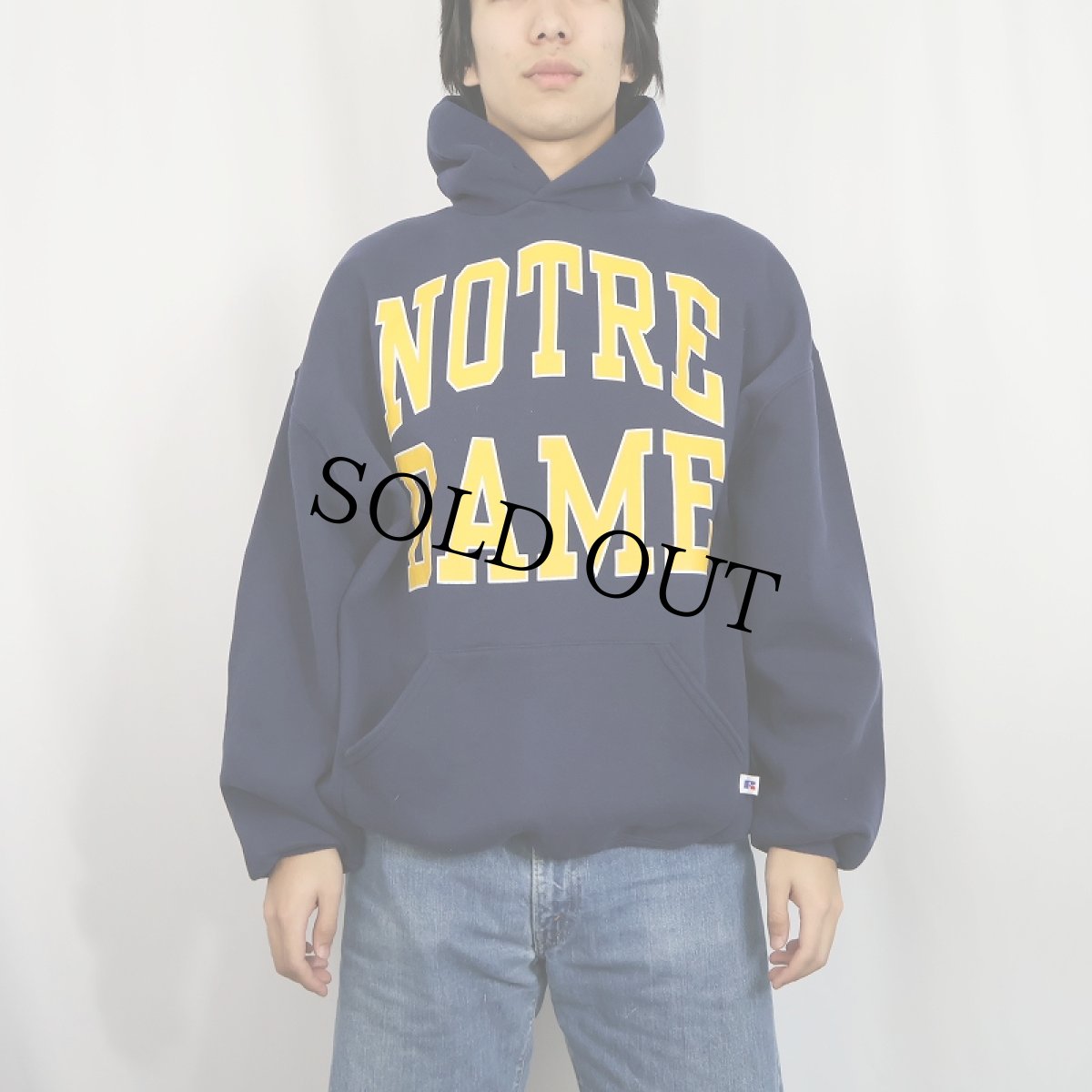 画像2: 90's RUSSELL ATHLETIC USA製 ”NOTRE DAME" プリントスウェットフーディー NAVY XXL  (2)