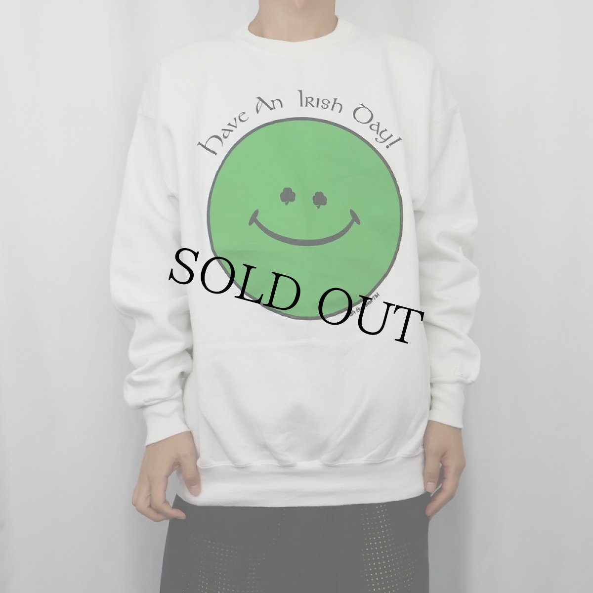 画像2: 90's USA製 "Have an Irish Day!" スマイルプリントスウェット L (2)