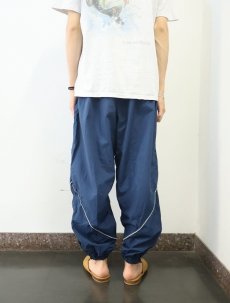 画像2: 2000's U.S.AIR FORCE PTU ナイロントレーニングパンツ X-LARGE/SHORT (2)