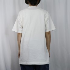 画像3: Edward Gorey "SO MANY BOOKD; SO LITTLE TIME." イラストプリントTシャツ (3)