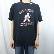 画像2: THE SIMPSONS "LIVE LARGE ROCK HARD" キャラクタープリントTシャツ 2XL (2)