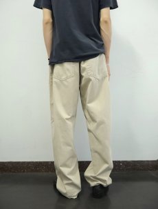 画像2: 90's Levi's SILVER TAB "loose" チノトラウザーズ W37 (2)