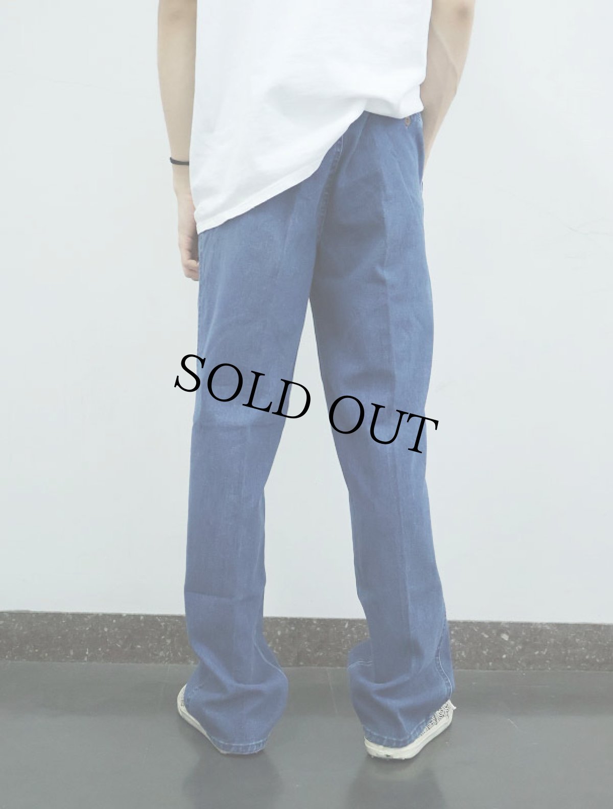 画像2: DOCKERS "CLASSIC FIT" 2タック デニムパンツ W35 タグ付き (2)