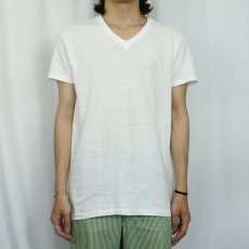 画像2: 70's Hanes Vネック 無地Tシャツ L (2)