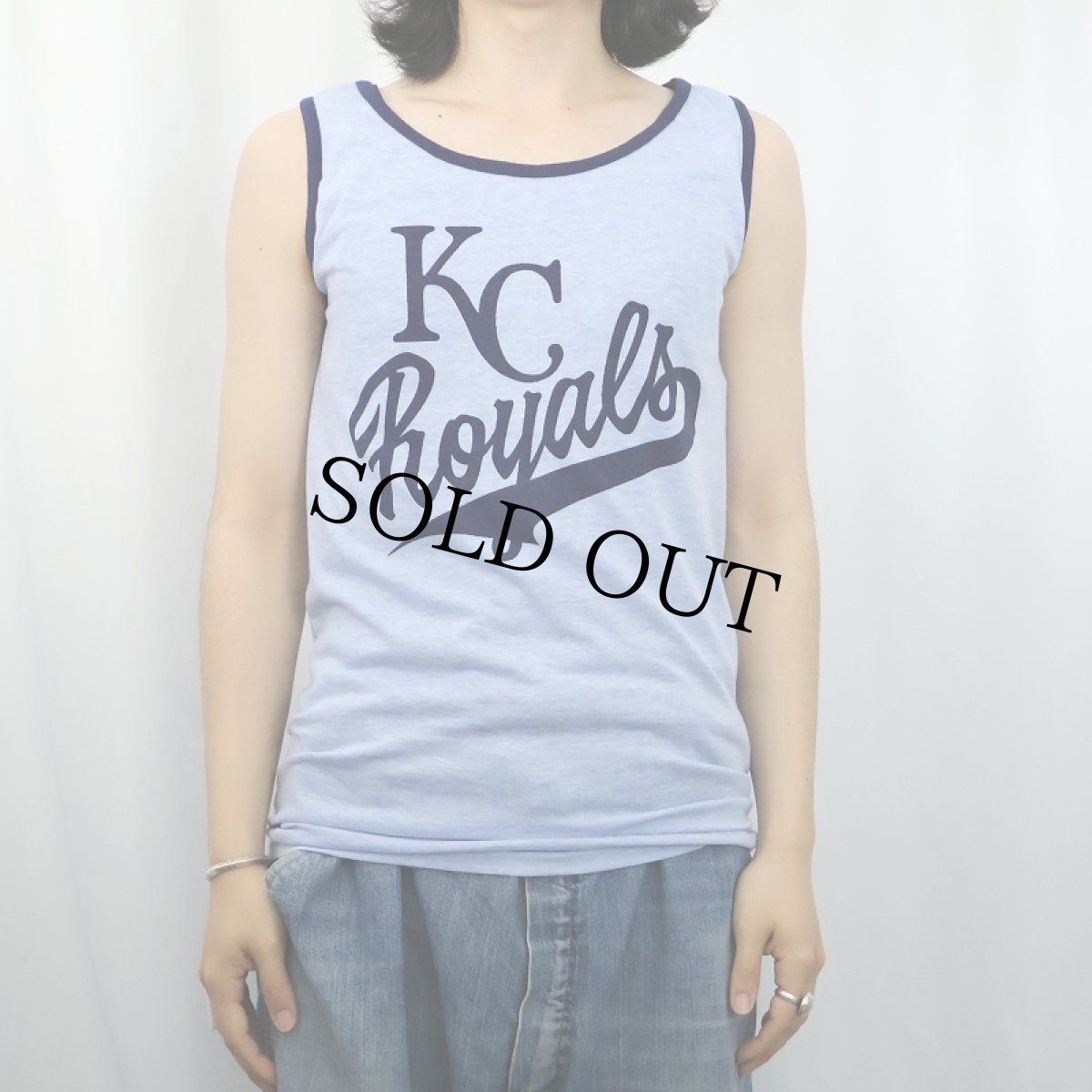 画像2: 70〜80's ARTEX USA製 ”KC Royals" コットン×レーヨン プリントタンクトップ M (2)