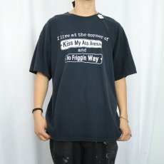 画像2: 2000's "I live at the corner of...” メッセージプリントTシャツ BLACK XL (2)