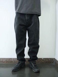 画像2: 90's Levi's 550 USA製 "サルファブラック" ブラックデニムパンツ W37 (2)