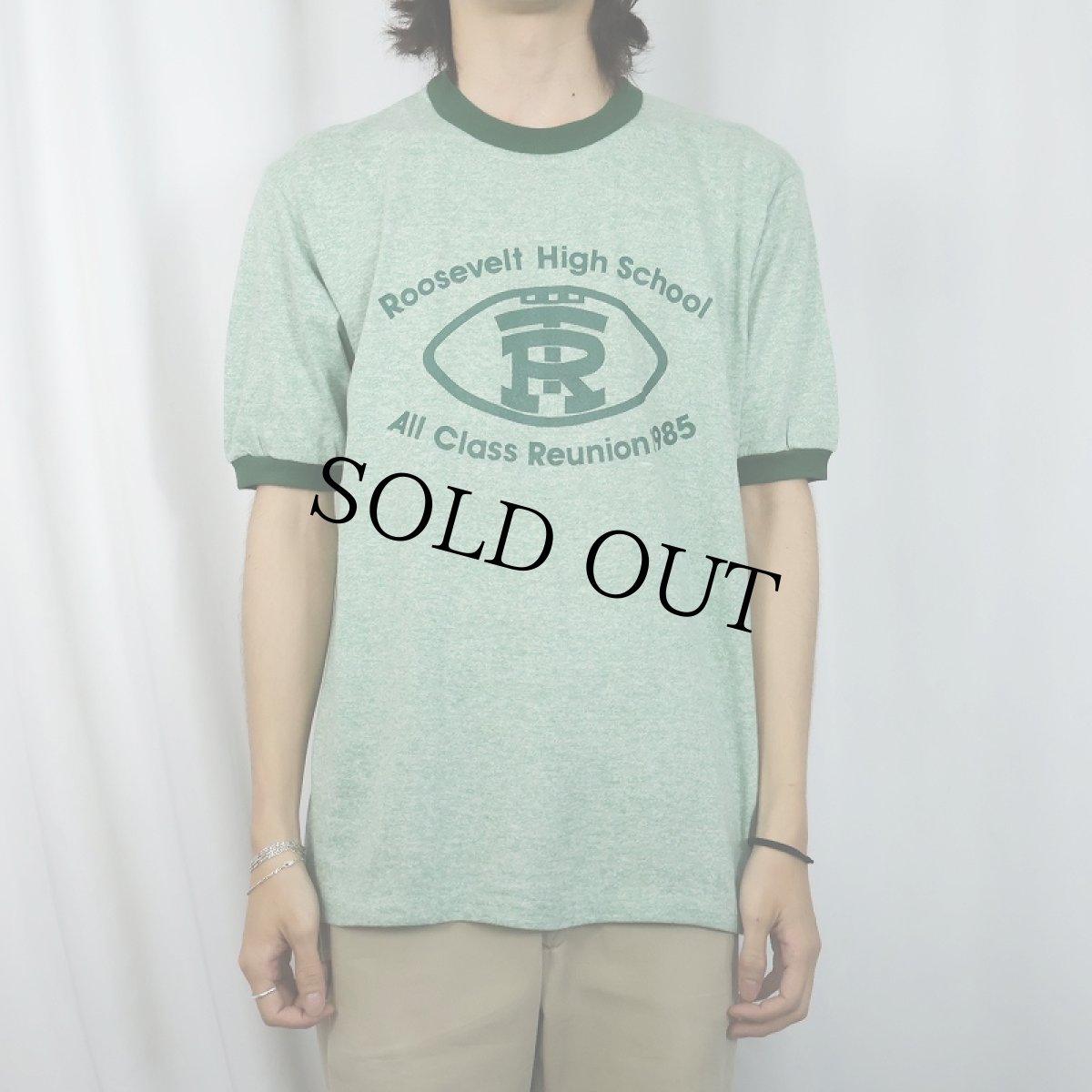 画像2: 70's JERZEES BY RUSSELL USA製 "Roosevelt High School..." プリントリンガーTシャツ XL (2)