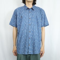 画像2: 2020SS Patagonia 総柄 コットンシャツ L (2)