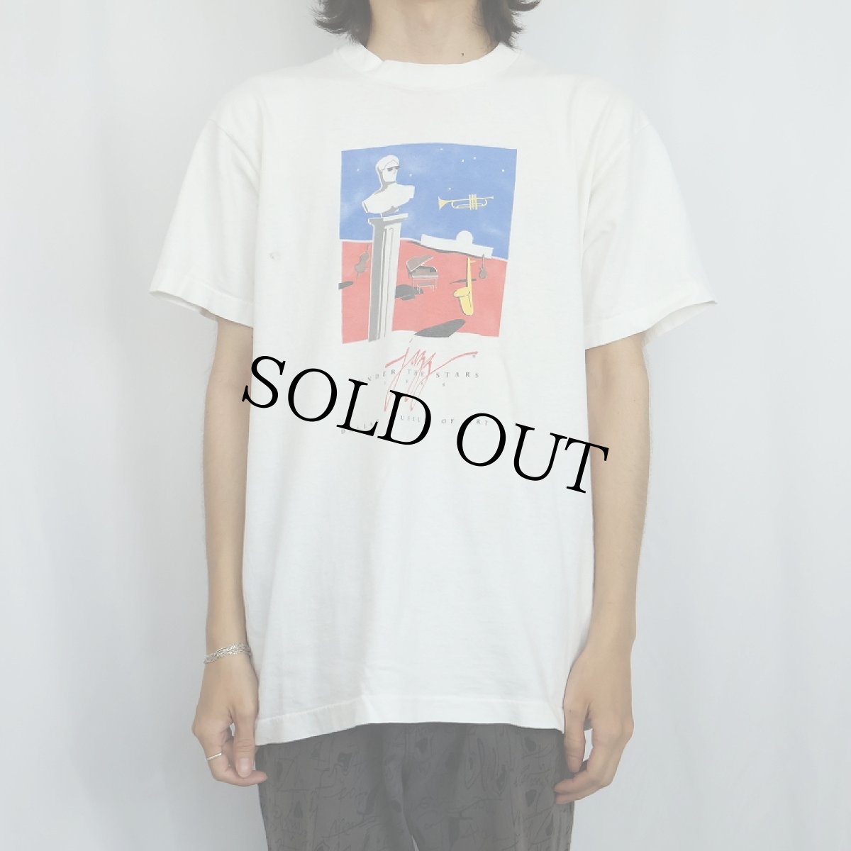 画像2: 80's〜 USA製 "UNDER THE STARS DALLAS MUSIUM OF ART" プリントTシャツ XL (2)