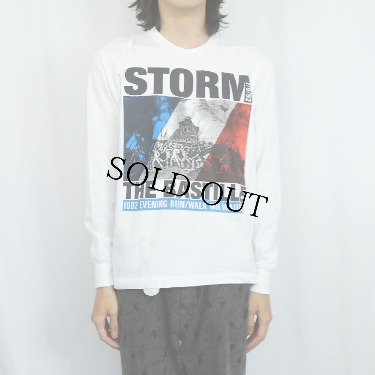 画像2: 90's USA製 "STORM THE BASTILLE" フェスティバルプリントロンT L (2)