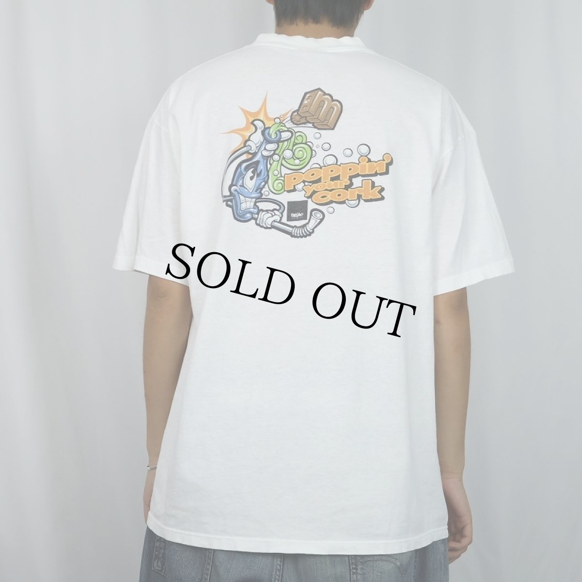 画像4: 90's MOSSIMO USA製 "Poppin' your cork" イラストプリントTシャツ L (4)