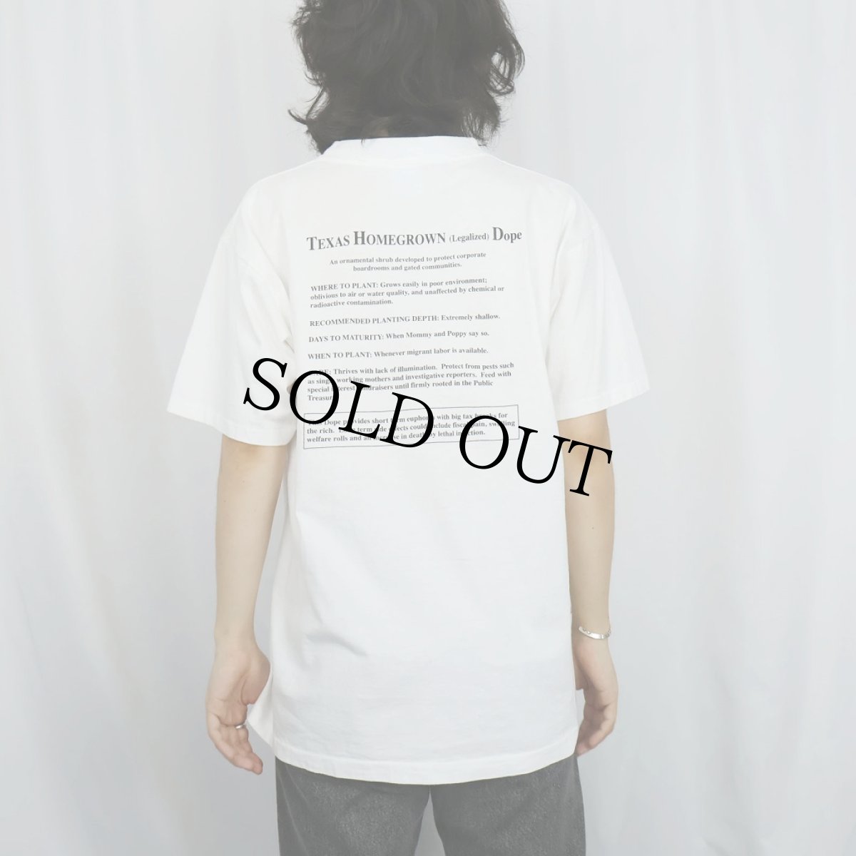 画像4: 2000's George Bush USA製 "HOMEGROWN DOPE" 元大統領 風刺画プリントTシャツ L (4)