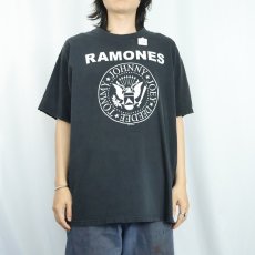 画像2: 90's RAMONES ロックバンドTシャツ BLACK XL (2)