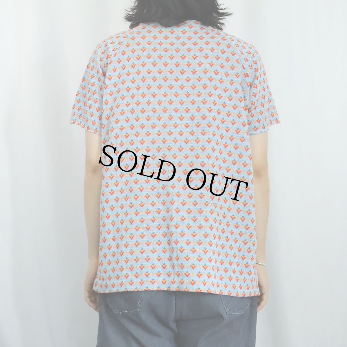 画像3: UNKNOWN 総柄 Tシャツ (3)