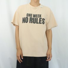 画像3: Hall Pass "ONE WEEK NO RULES" コメディ映画プリントTシャツ L (3)