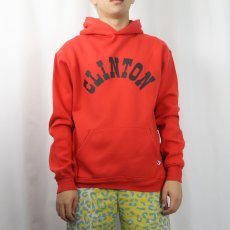 画像2: 80's RUSSELL ATHLETIC USA製 "CLINTON"  プリントスウェットフーディー L (2)