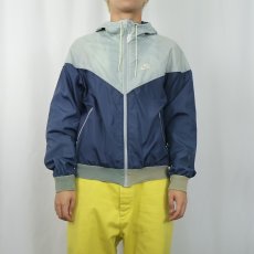画像2: 80's NIKE 紺タグ 切り替えデザイン ナイロンジップパーカー L (2)