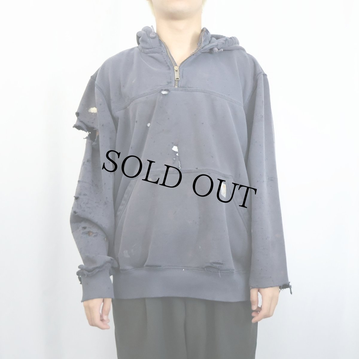画像2: Carhartt ハーフジップ フェードスウェットフーディー NAVY (2)