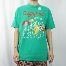 画像3: 90's USA製 "Quigzy Stick" イラストプリントTシャツ L (3)