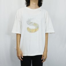 画像2: 90's〜 Schweppes 炭酸飲料ブランド ロゴプリントTシャツ XL (2)