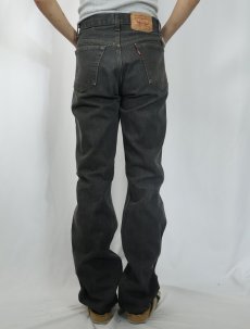 画像3: 80's Levi's 501 USA製 先染め ブラックデニムパンツ W32 (3)