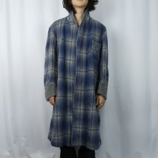 画像2: 60's Marquis ENGLAND製 オンブレーチェック柄 ウールブランケットガウン (2)