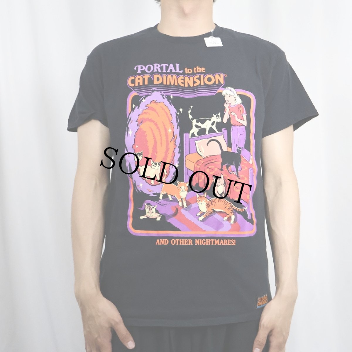 画像2: Steven Rhodes "PORTAL to the CAT DIMENSION" イラストプリントTシャツ BLACK M (2)