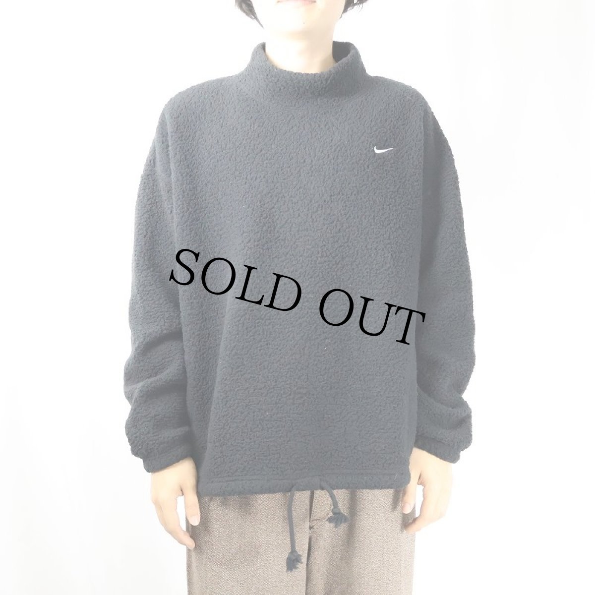 画像2: NIKE "THERMA-FIT" ロゴ刺繍 ボアフリースプルオーバージャケット BLACK XL (2)