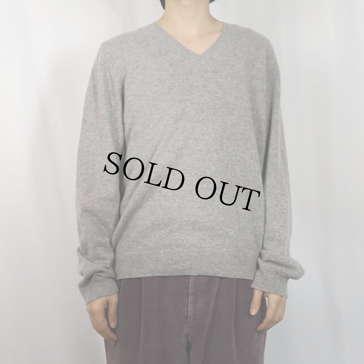 画像2: NIGEL HALL Vネック カシミアニットセーター  (2)