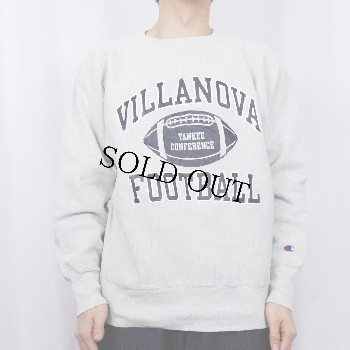 画像2: 90's Champion REVERSE WEAVE USA製 "VILLANOVA FOOTBALL" プリントスウェット L (2)