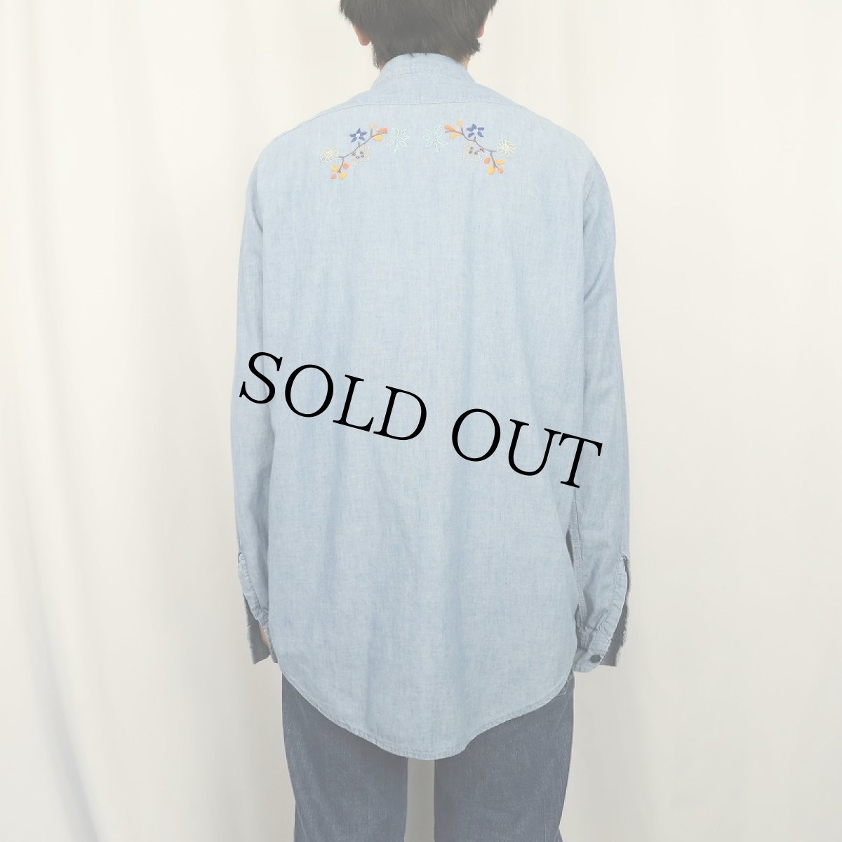 画像3: 50〜60's Workmaster by SPIEGEL 猫目ボタン ハンド刺繍 シャンブレーシャツ (3)