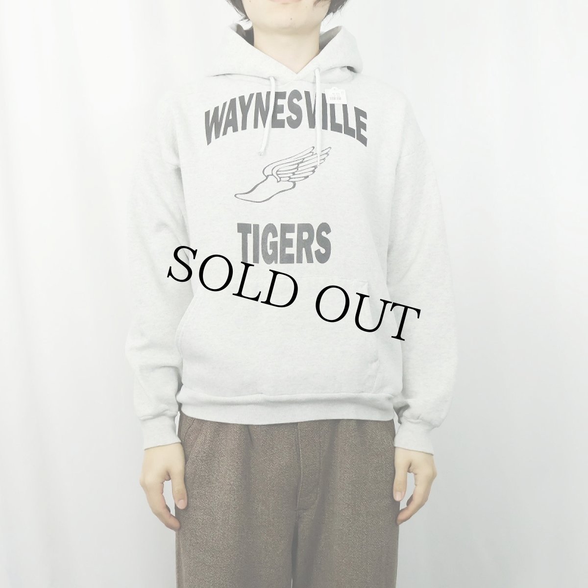 画像2: 90's Hanes USA製 "WAYNESVILLE TIGERS" ウイングフット プリントスウェットフーディー L (2)