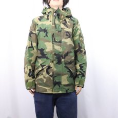 画像2: 2000's U.S.MILITARY ECWCS GEN1 ウッドランドカモ GORE-TEXパーカ SMALL-REGULAR (2)